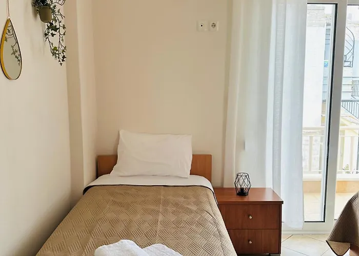 Artemis Appartement Néa Péramos