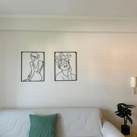 Apartament Artemis *